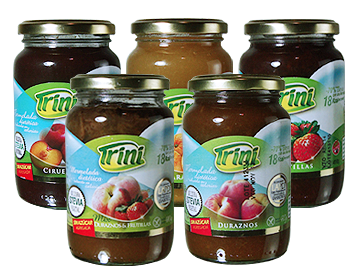 Las mermeladas Trini no contienen agregado de azúcar; el dulzor es aportado por la fruta misma y son a base de Stevia. Las frutas de excelente calidad son cuidadosamente seleccionadas para lograr productos sabrosos y saludables.
Sabores Naranja, Frutillas, Durazno y Durazno + Frutilla